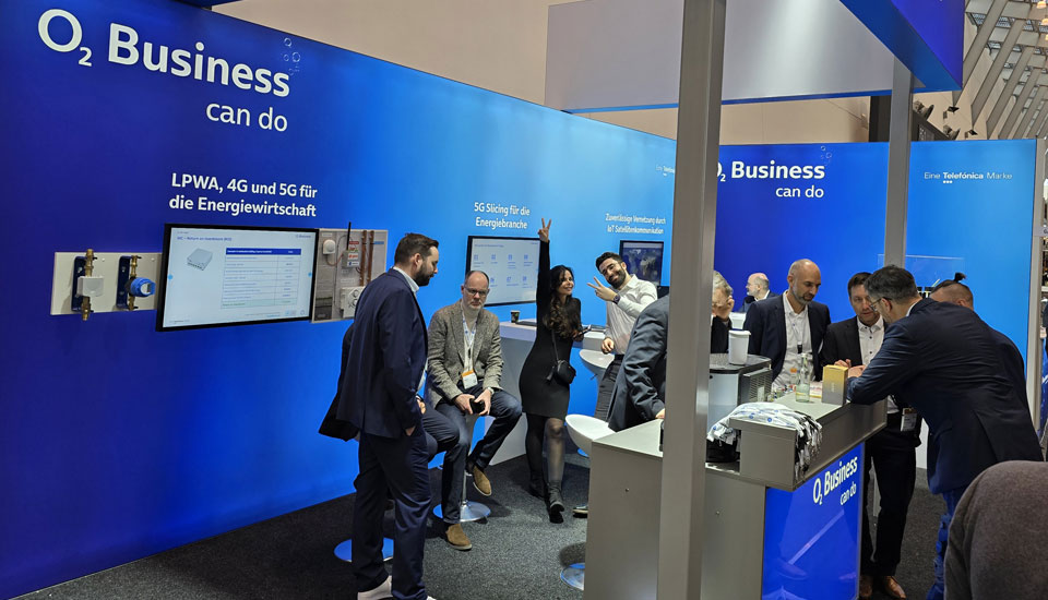 eworld_2024-messestand.jpg