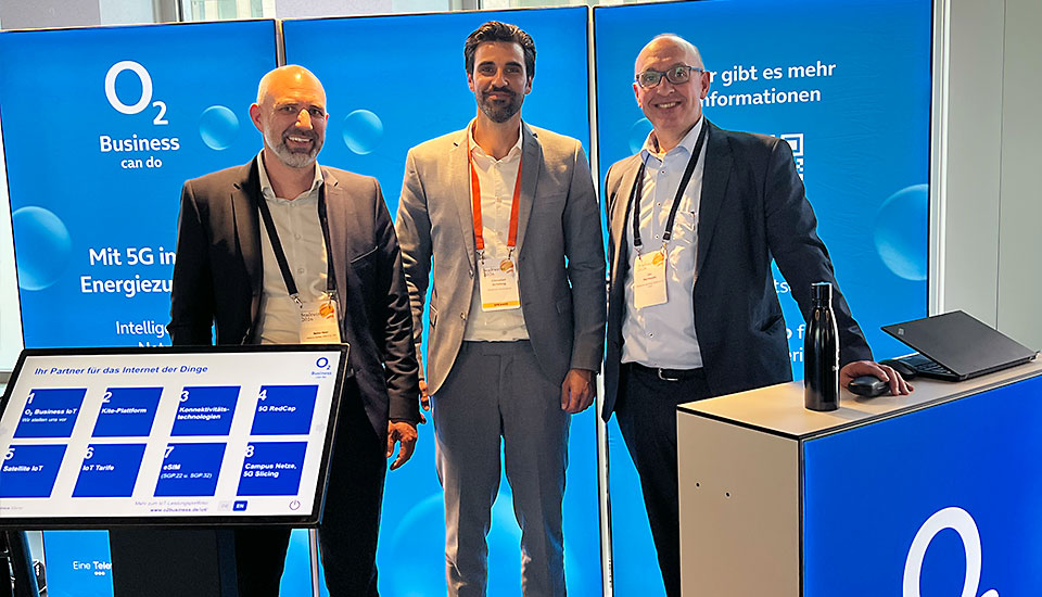 o2 Business Team am Stand auf der Handelsblatt Jahrestagung Stadtwerke 2026 in Berlin